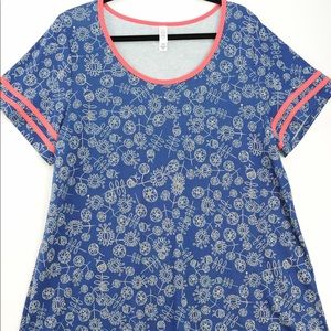 Lularoe Classic T. Size 2XL